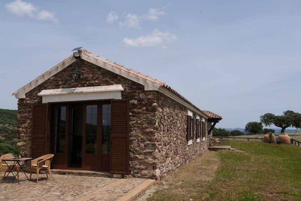 Finca La Alcolehuela En Parque Natural De Despenaperros Santa Elena Exteriör bild