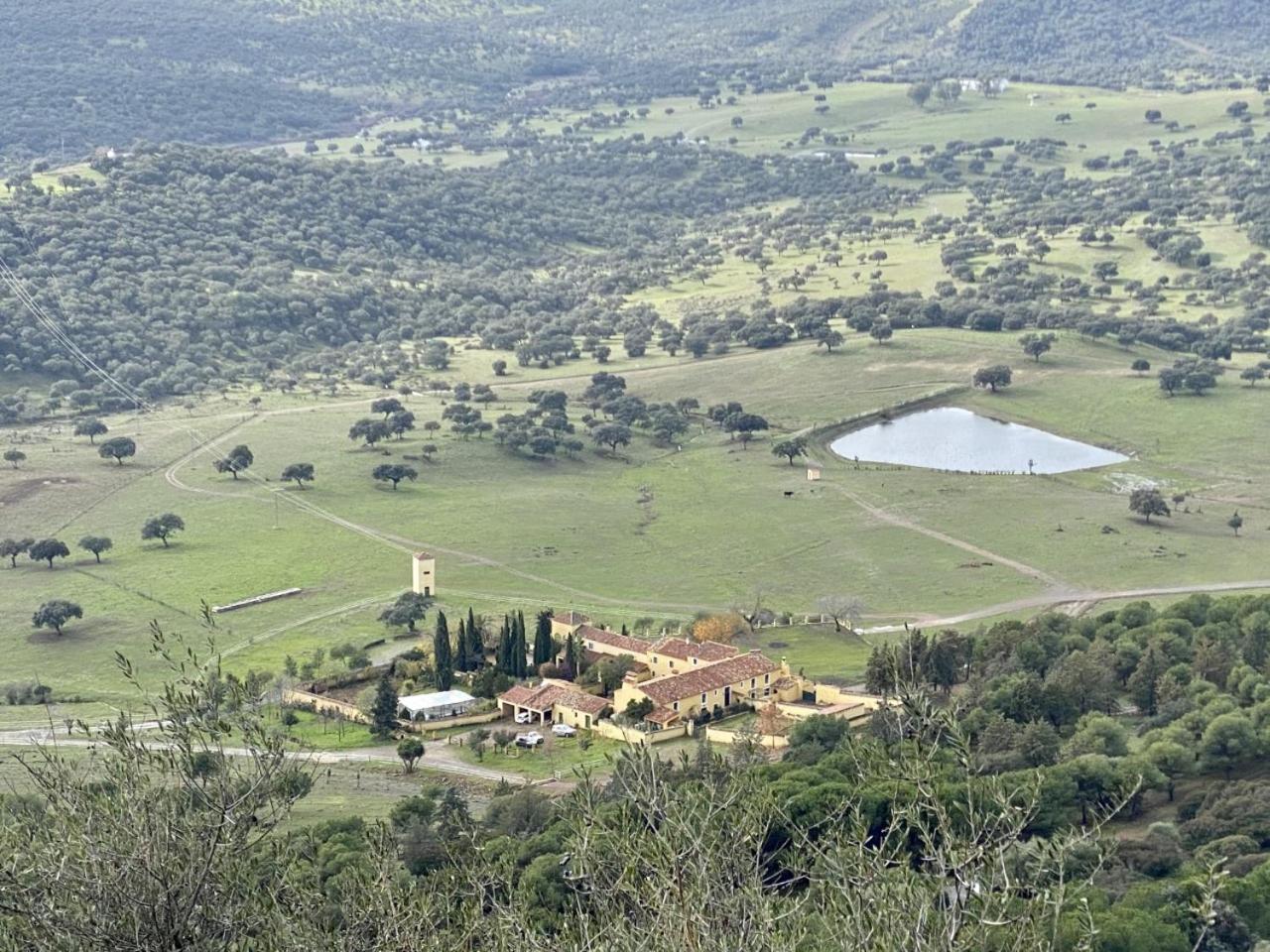 Finca La Alcolehuela En Parque Natural De Despenaperros Santa Elena Exteriör bild
